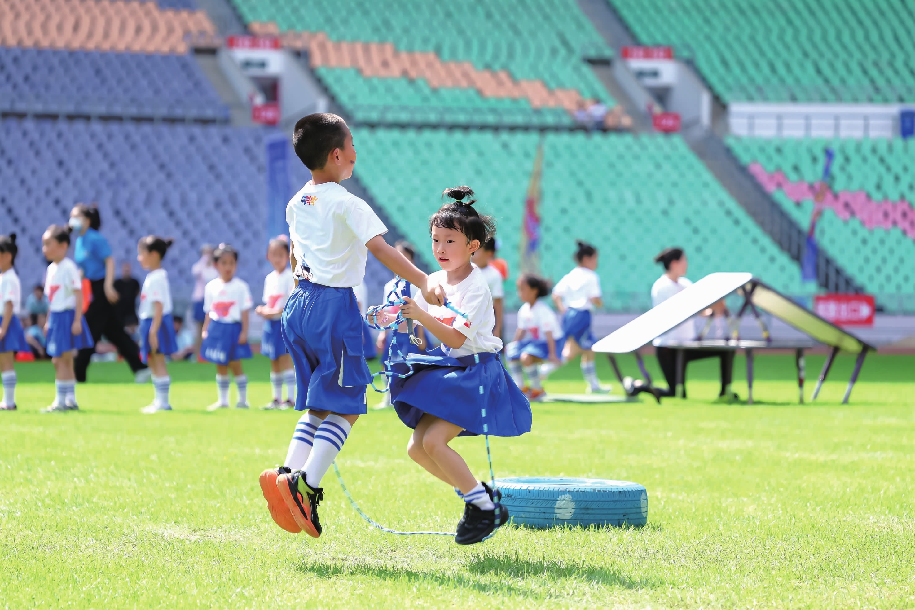 回声报：努涅斯可能离开利雅得新月，河床有意引入他