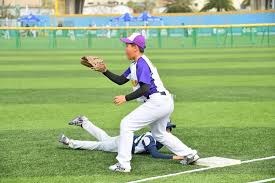 成都蓉城球员周定洋：虽场地不太好但球员表现很好