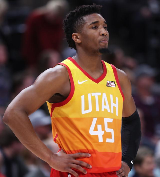 匆忙出手和 匆忙出手和